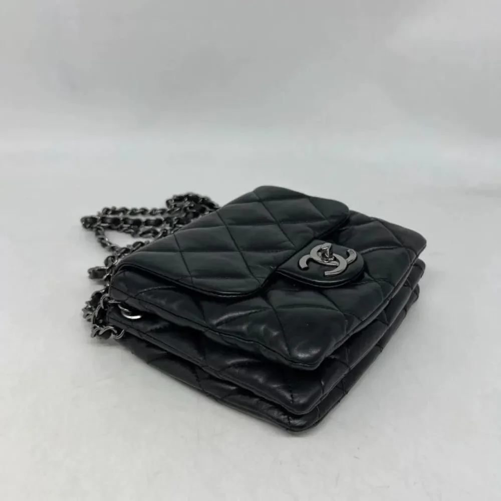 Chanel Women Pre-Loved Bag Very Good Condition